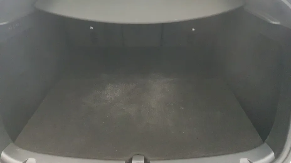 TESLA Model Y Y Long Range RWD