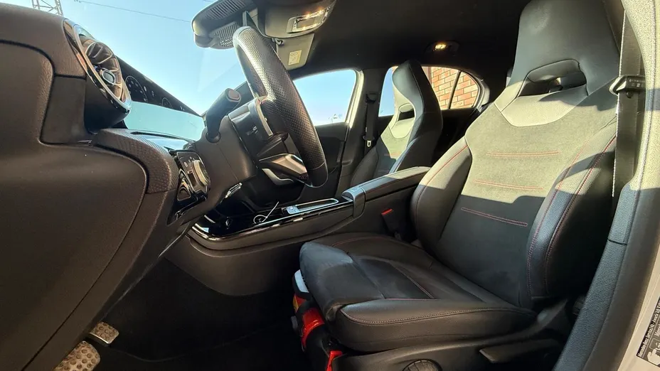 MERCEDES-BENZ A Klasa A 200 AMG Line 7G-DCT