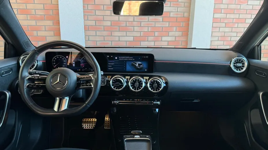 MERCEDES-BENZ A Klasa A 200 AMG Line 7G-DCT
