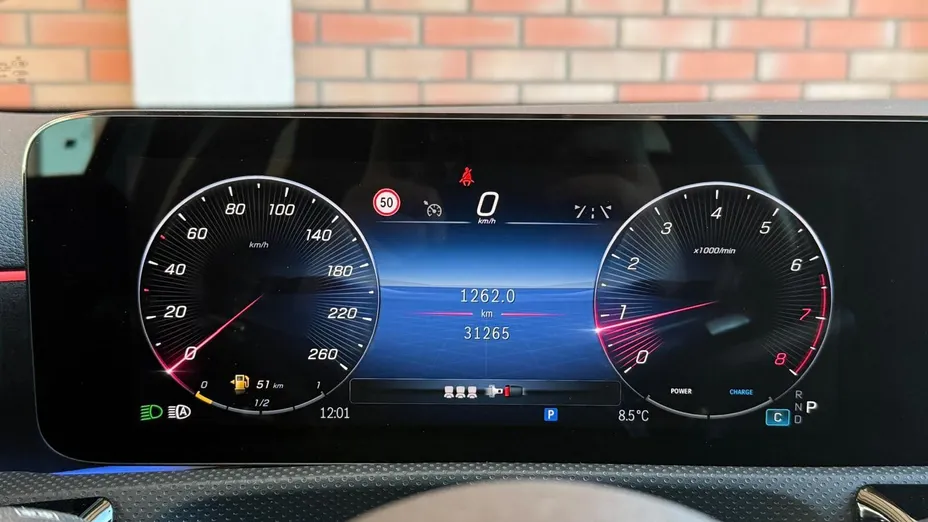 MERCEDES-BENZ A Klasa A 200 AMG Line 7G-DCT