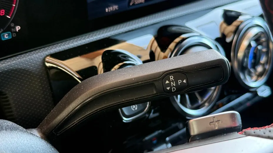 MERCEDES-BENZ A Klasa A 200 AMG Line 7G-DCT