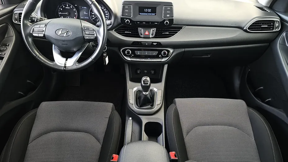 HYUNDAI i30 i30 1.5 DPI Classic +