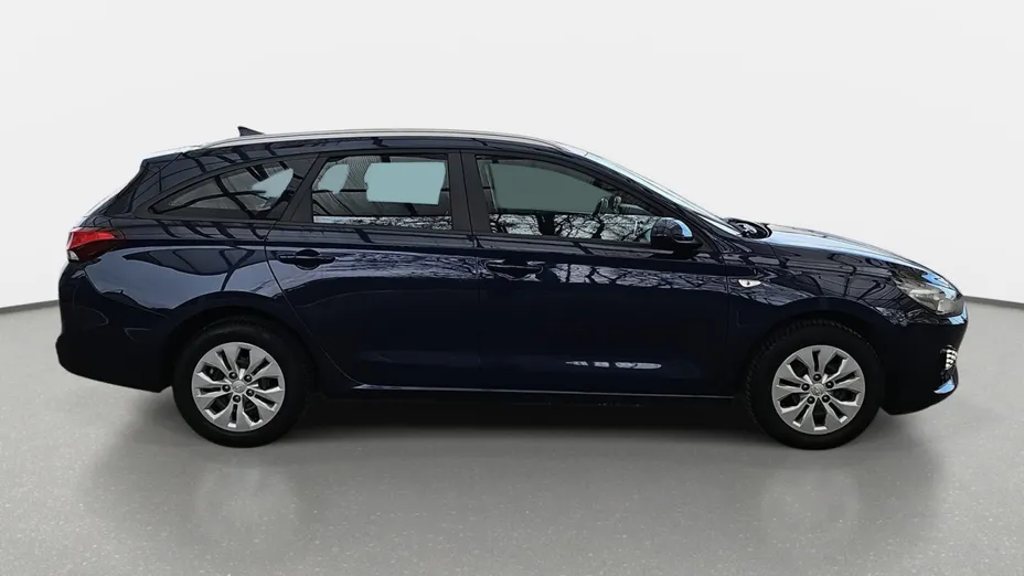 HYUNDAI i30 i30 1.5 DPI Classic +