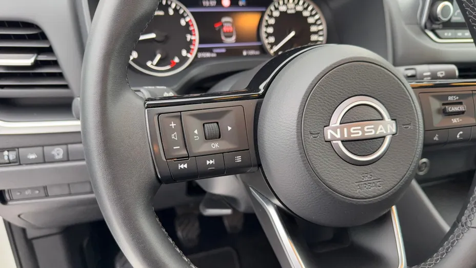 NISSAN Qashqai Qashqai 1.3 DIG-T mHEV Acenta