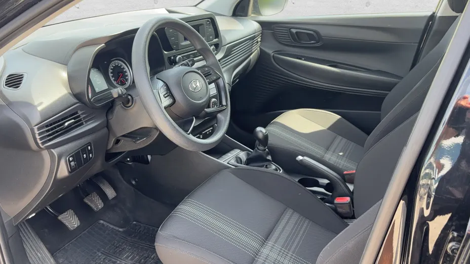 HYUNDAI i20 i20 1.2 Pure