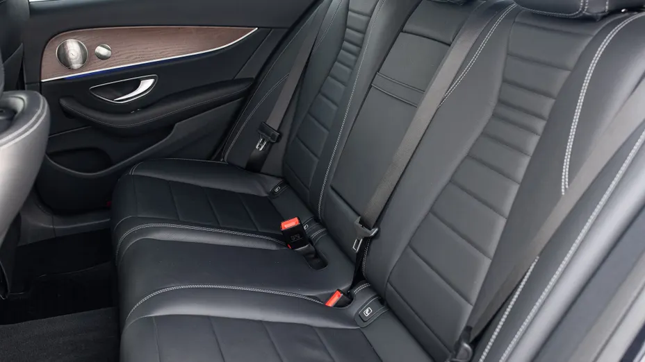 MERCEDES-BENZ E Klasa E 220 d Avantgarde