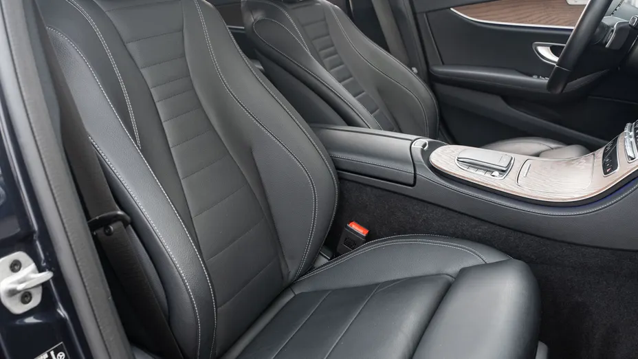 MERCEDES-BENZ E Klasa E 220 d Avantgarde