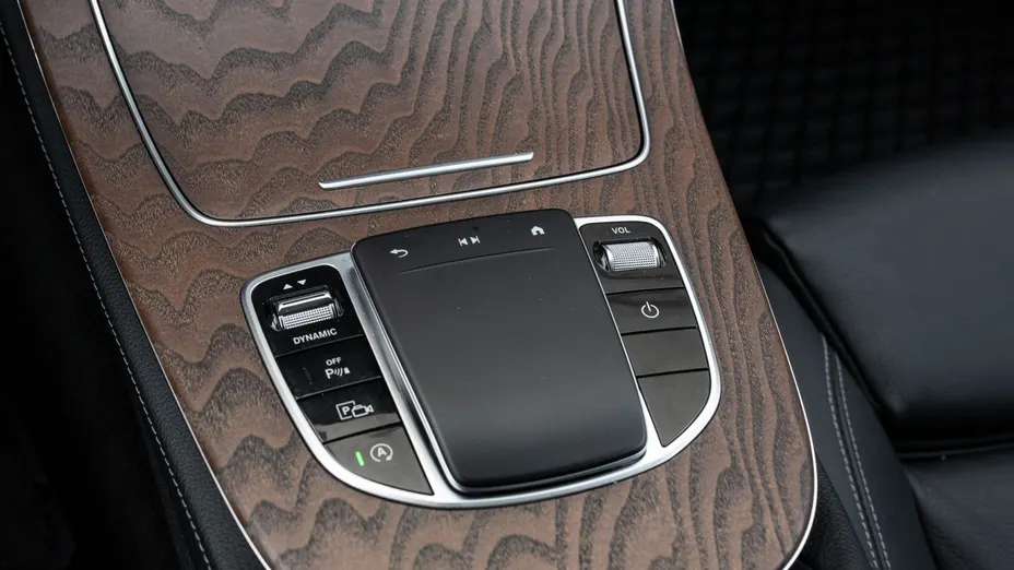 MERCEDES-BENZ E Klasa E 220 d Avantgarde