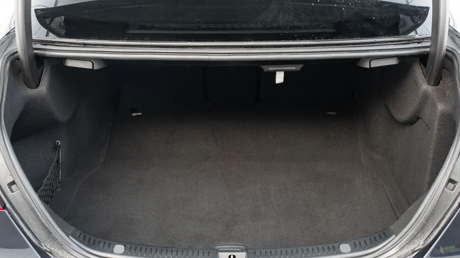 MERCEDES-BENZ E Klasa E 220 d Avantgarde