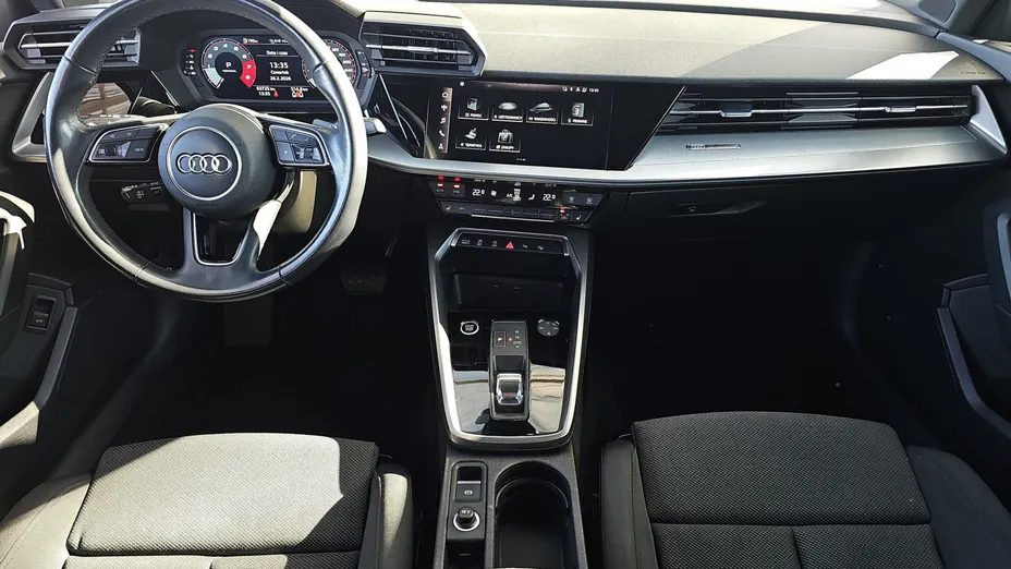 AUDI A3 A3 35 TFSI mHEV S Line S tronic