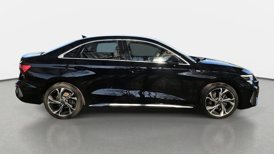 AUDI A3 A3 35 TFSI mHEV S Line S tronic