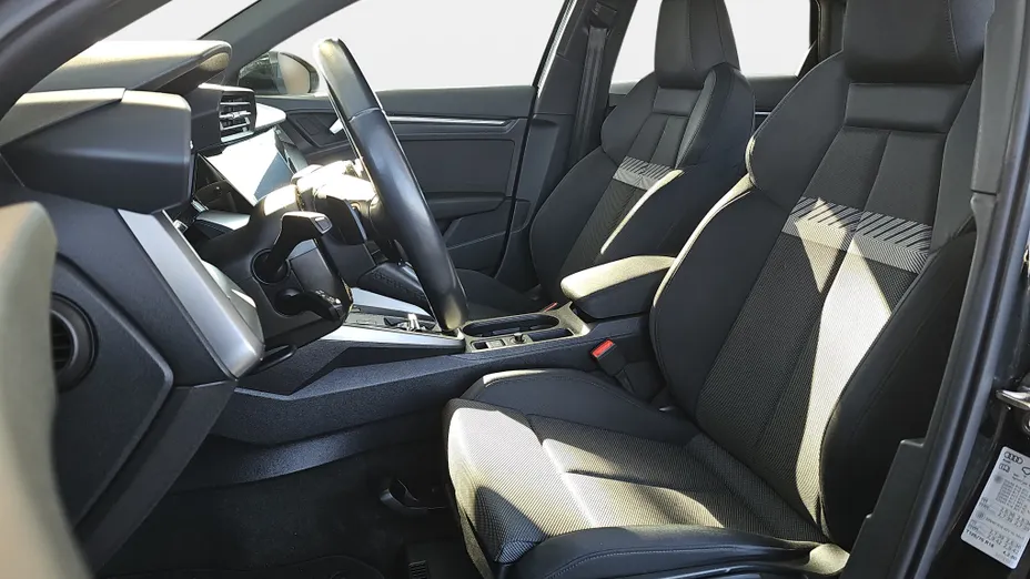 AUDI A3 A3 35 TFSI mHEV S Line S tronic