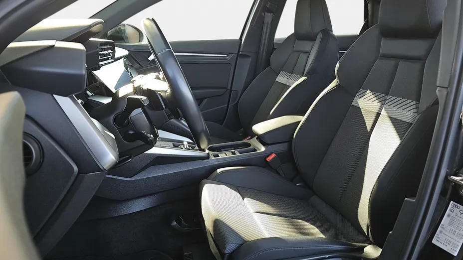 AUDI A3 A3 35 TFSI mHEV S Line S tronic