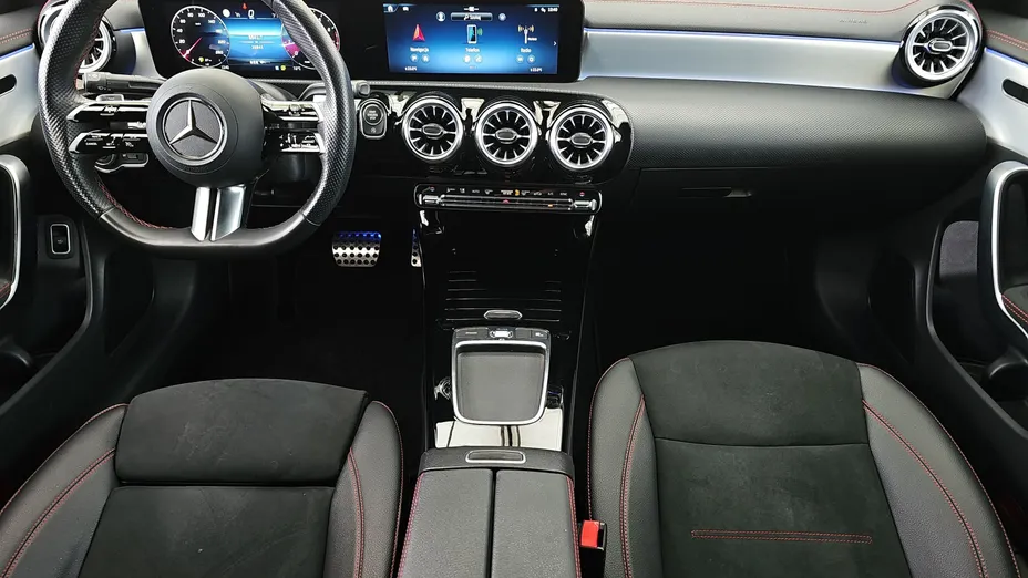 MERCEDES-BENZ CLA CLA 250 mHEV 4-Matic AMG Line 8G-DCT