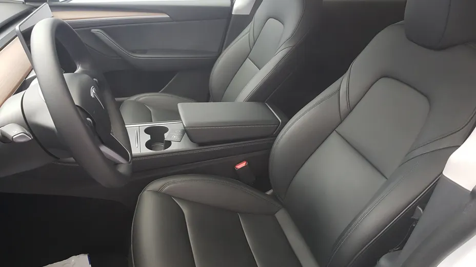 TESLA Model Y Y Long Range RWD