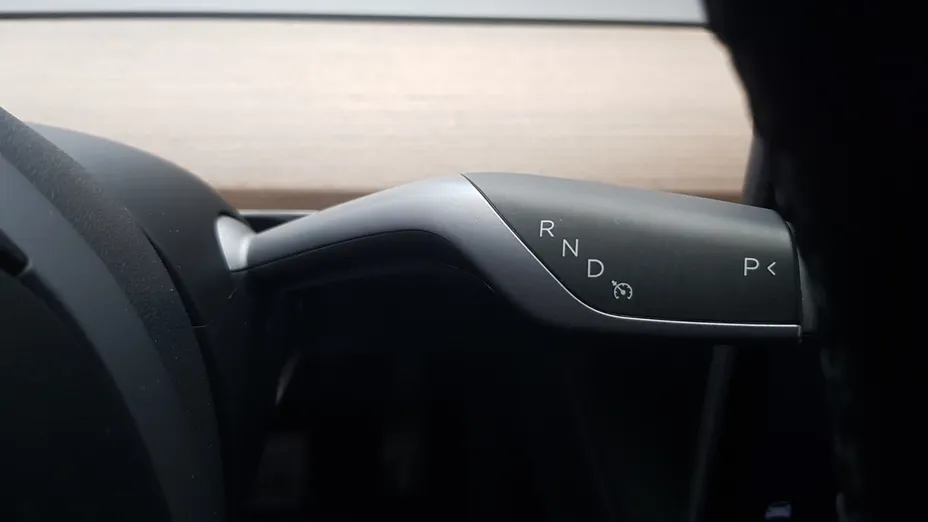 TESLA Model Y Y Long Range RWD