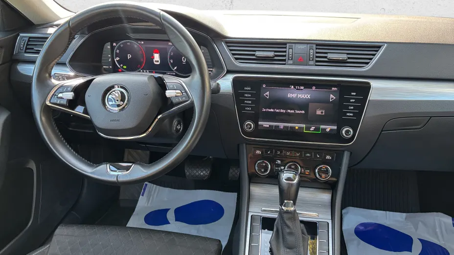SKODA Superb Superb 2.0 TDI SCR Ambition DSG