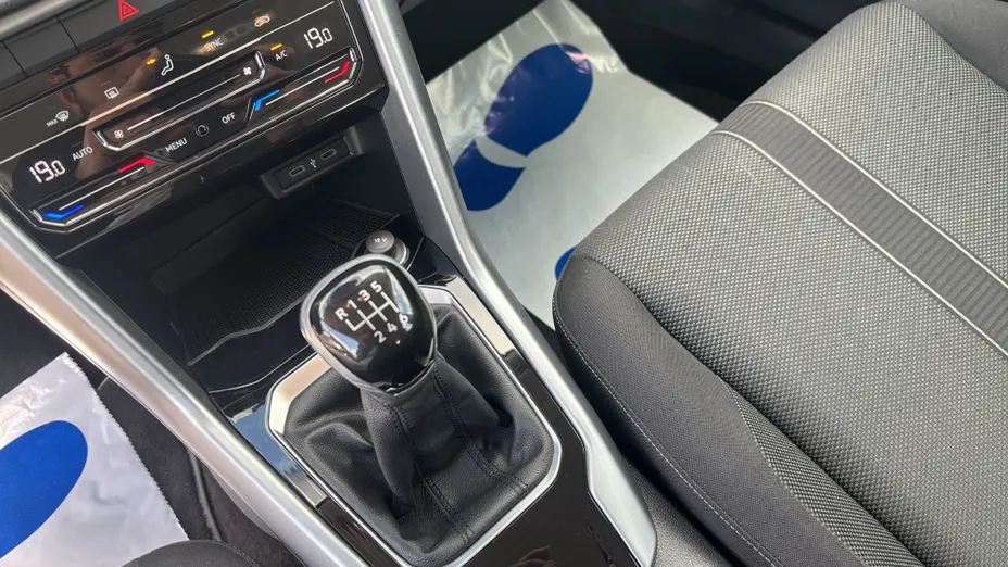 VOLKSWAGEN T-ROC T-ROC 1.5 TSI Life