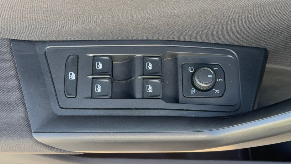 VOLKSWAGEN T-ROC T-ROC 1.5 TSI Life