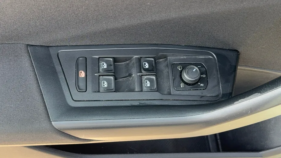 VOLKSWAGEN T-ROC T-ROC 1.5 TSI Life