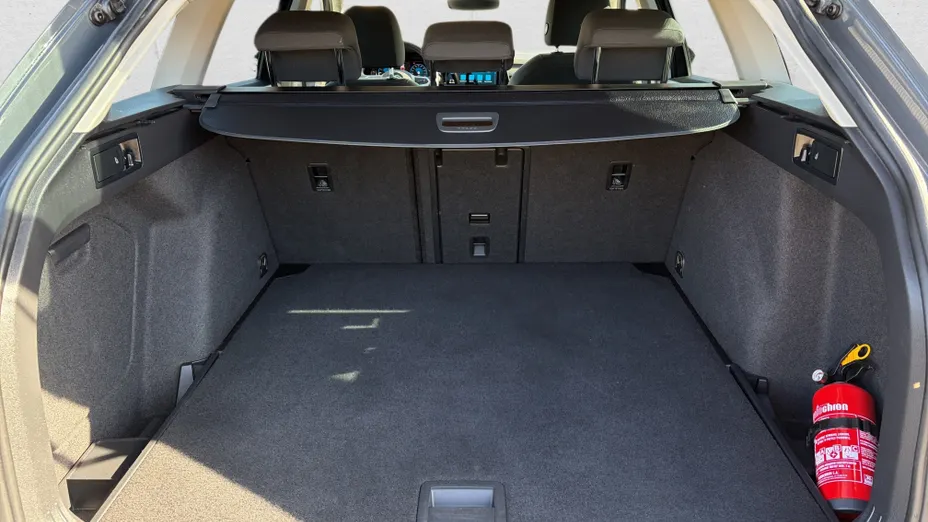 VOLKSWAGEN Golf Golf VIII 1.5 eTSI EVO Style DSG