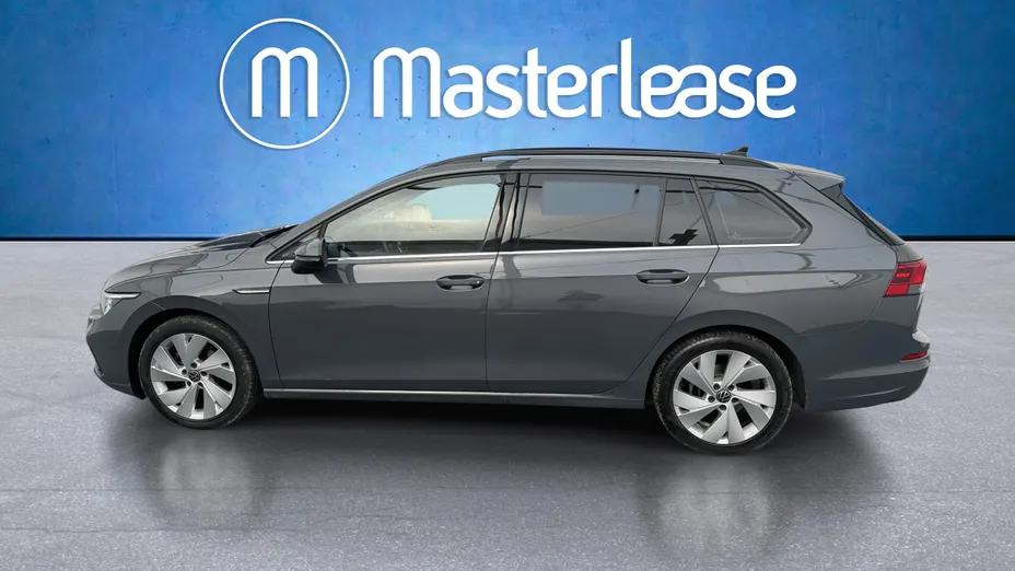 VOLKSWAGEN Golf Golf VIII 1.5 eTSI EVO Style DSG