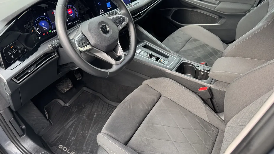 VOLKSWAGEN Golf Golf VIII 1.5 eTSI EVO Style DSG