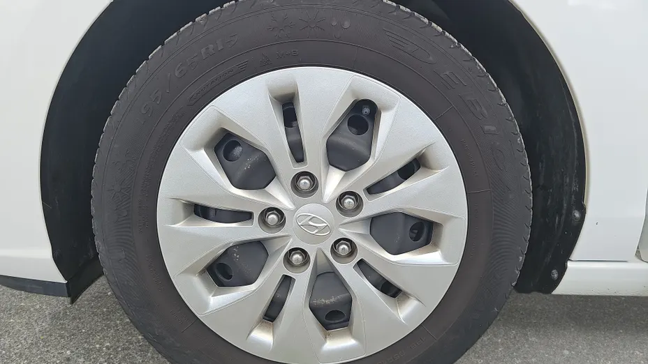 HYUNDAI i30 i30 1.0 T-GDI Modern
