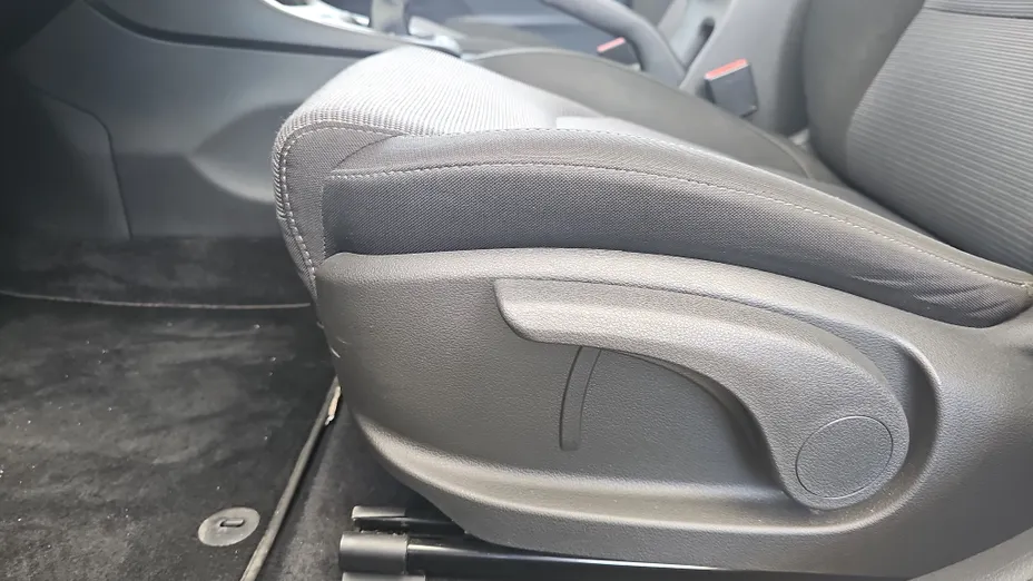HYUNDAI i30 i30 1.0 T-GDI Modern