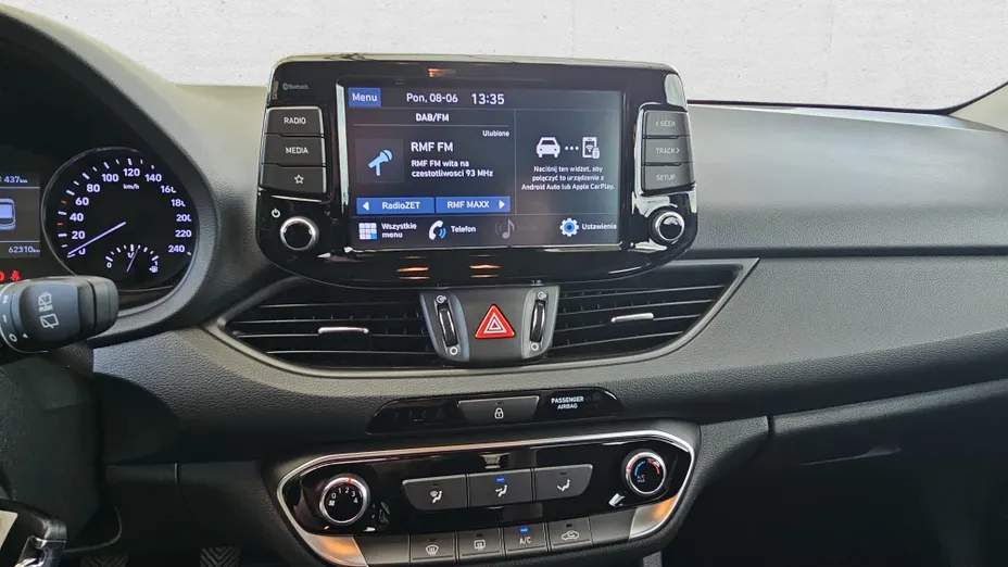 HYUNDAI i30 i30 1.0 T-GDI Modern