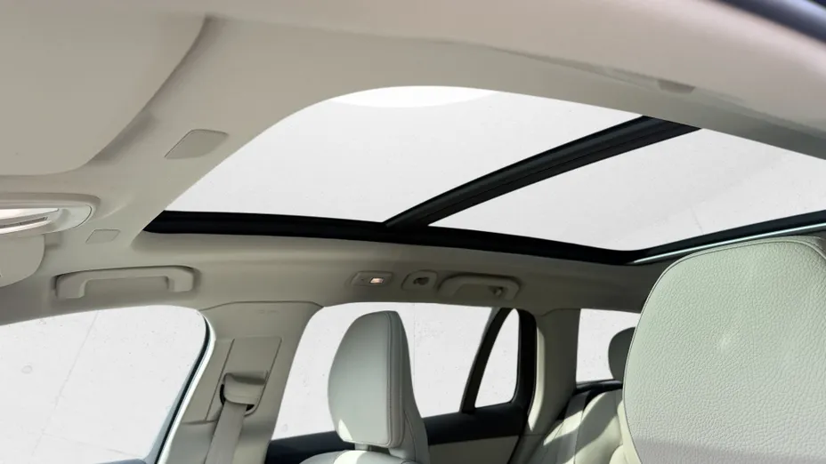 VOLVO V60 V60 B4 B Plus Dark aut