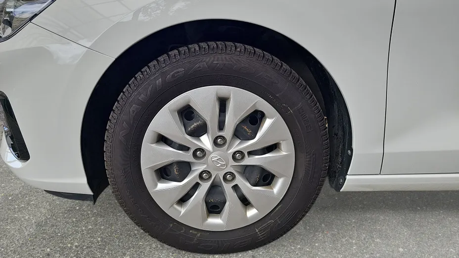 HYUNDAI i30 i30 1.0 T-GDI Modern