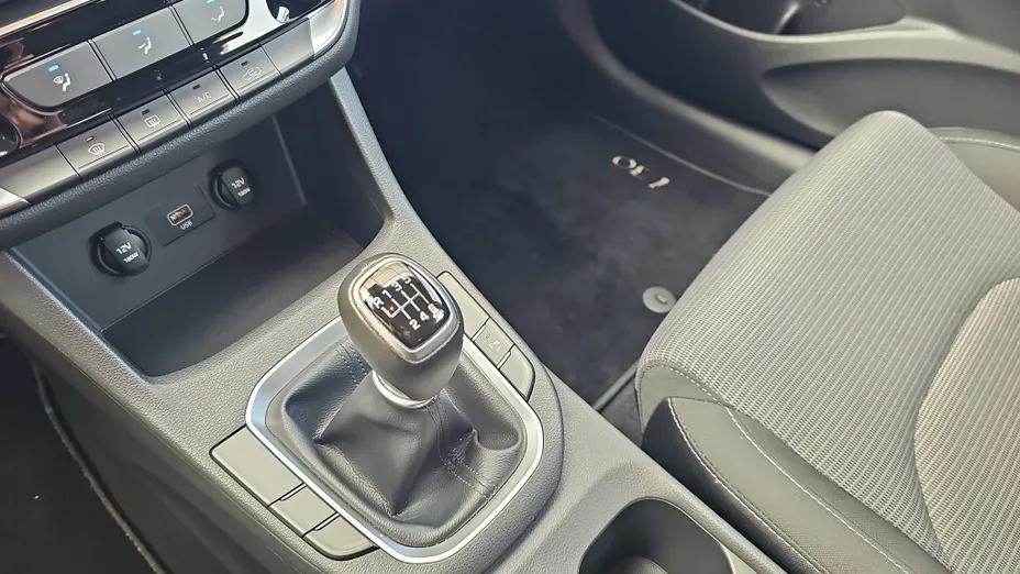 HYUNDAI i30 i30 1.0 T-GDI Modern
