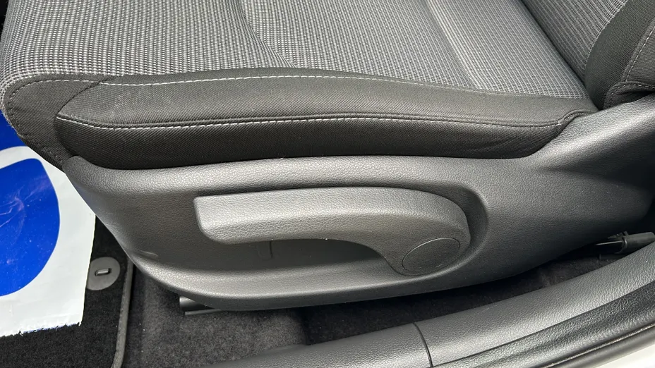 HYUNDAI i30 i30 1.0 T-GDI Modern