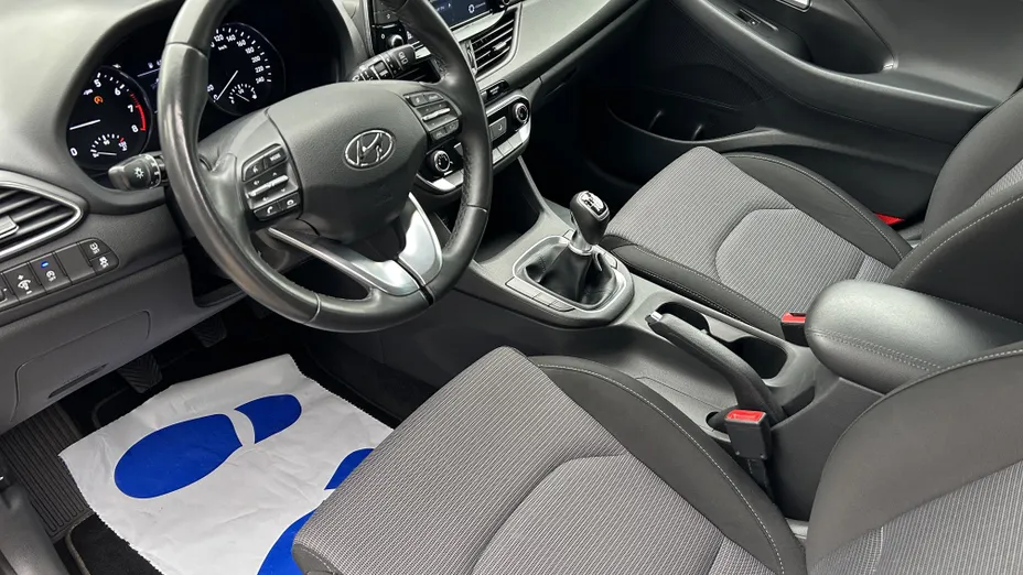HYUNDAI i30 i30 1.0 T-GDI Modern