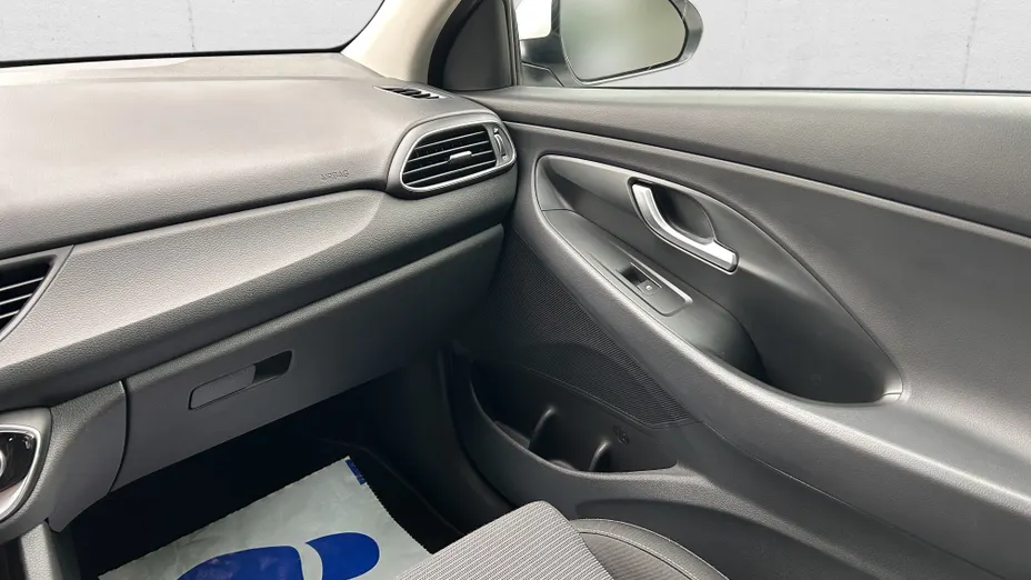 HYUNDAI i30 i30 1.0 T-GDI Modern