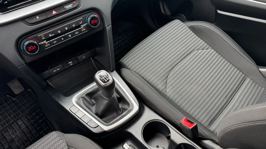 KIA Cee'd Ceed 1.5 T-GDI M