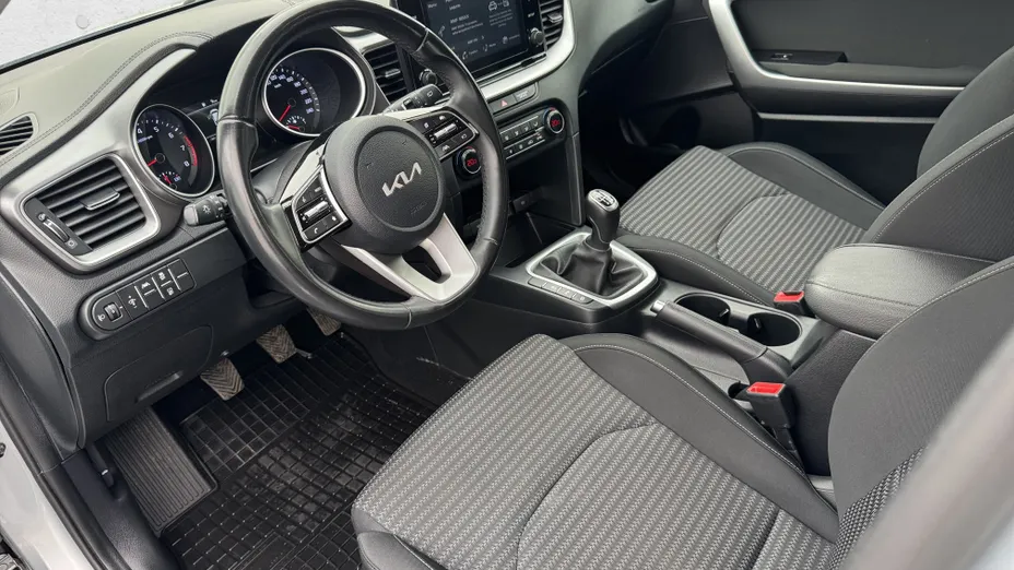 KIA Cee'd Ceed 1.5 T-GDI M