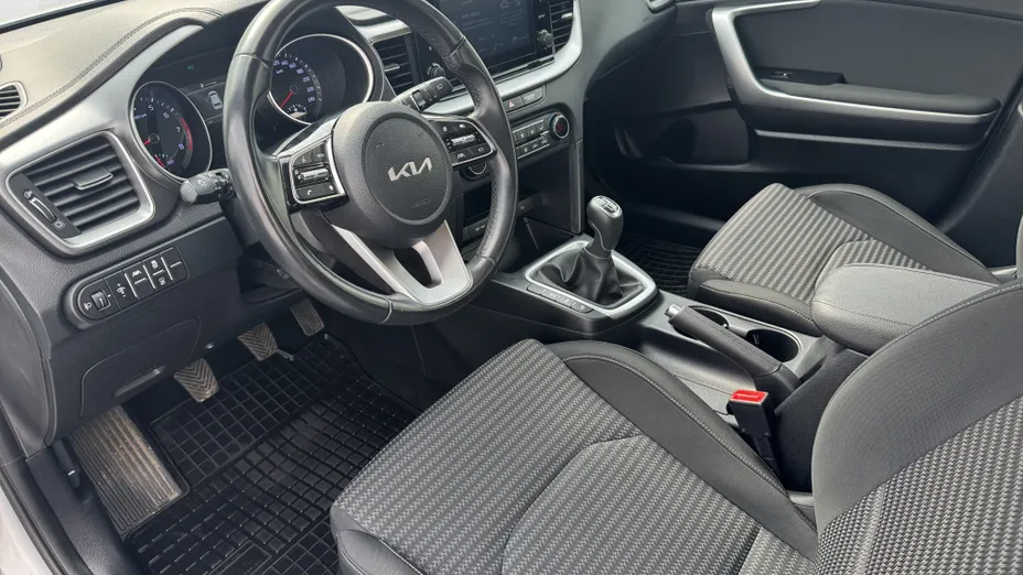 KIA Cee'd Ceed 1.5 T-GDI M