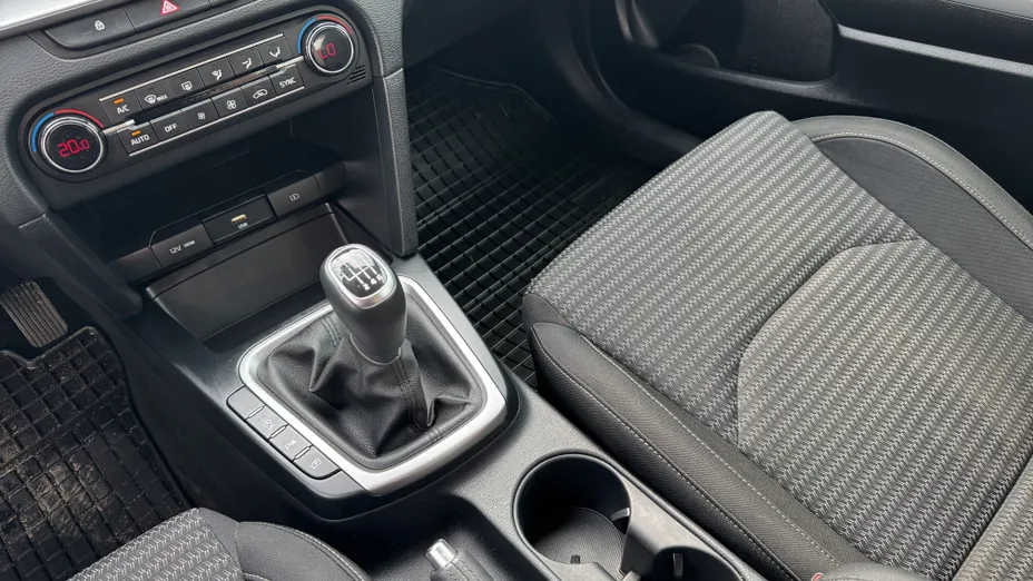 KIA Cee'd Ceed 1.5 T-GDI M