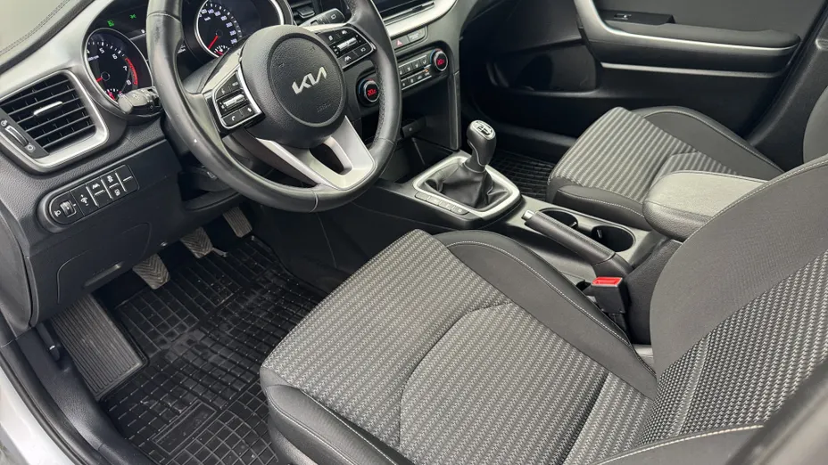KIA Cee'd Ceed 1.5 T-GDI M