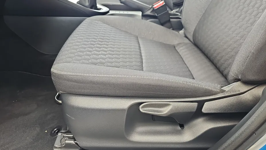 TOYOTA Yaris Yaris 1.0 Comfort