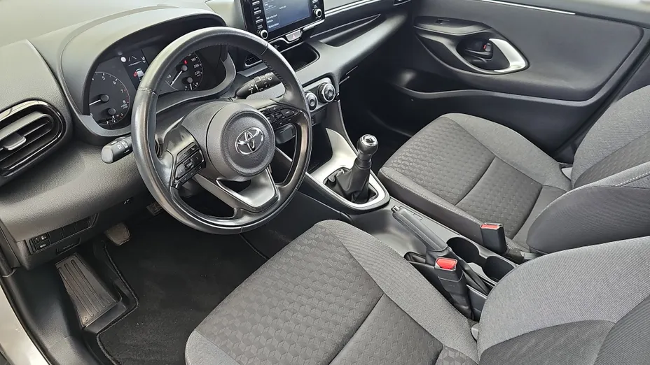 TOYOTA Yaris Yaris 1.0 Comfort