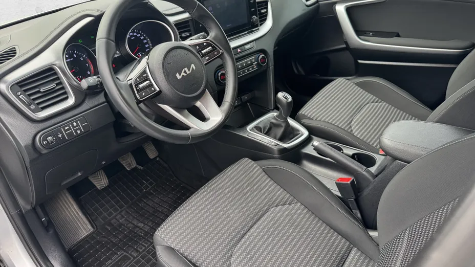 KIA Cee'd Ceed 1.5 T-GDI M