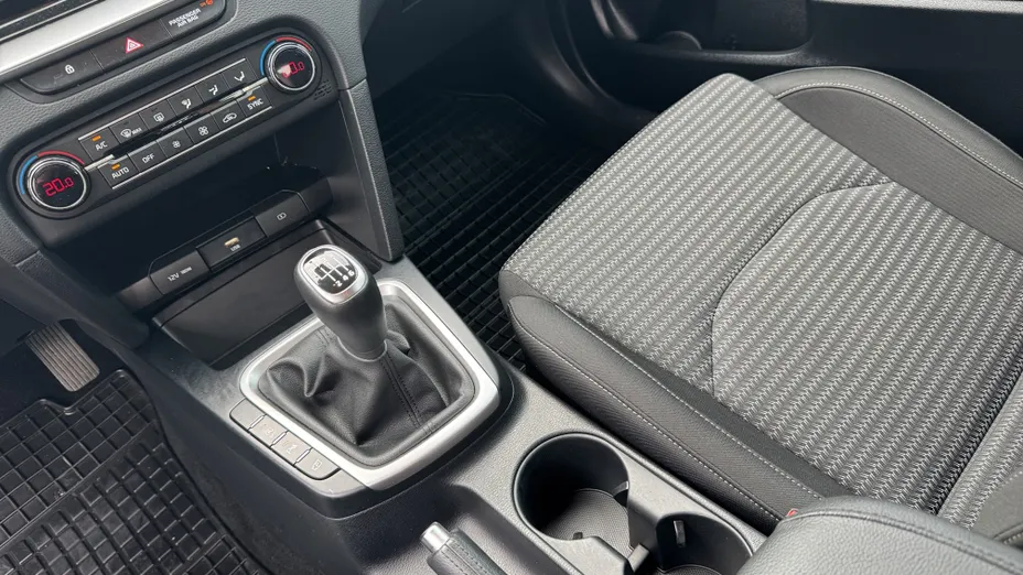 KIA Cee'd Ceed 1.5 T-GDI M