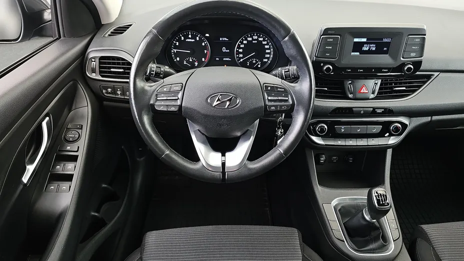 HYUNDAI i30 i30 1.0 T-GDI Modern
