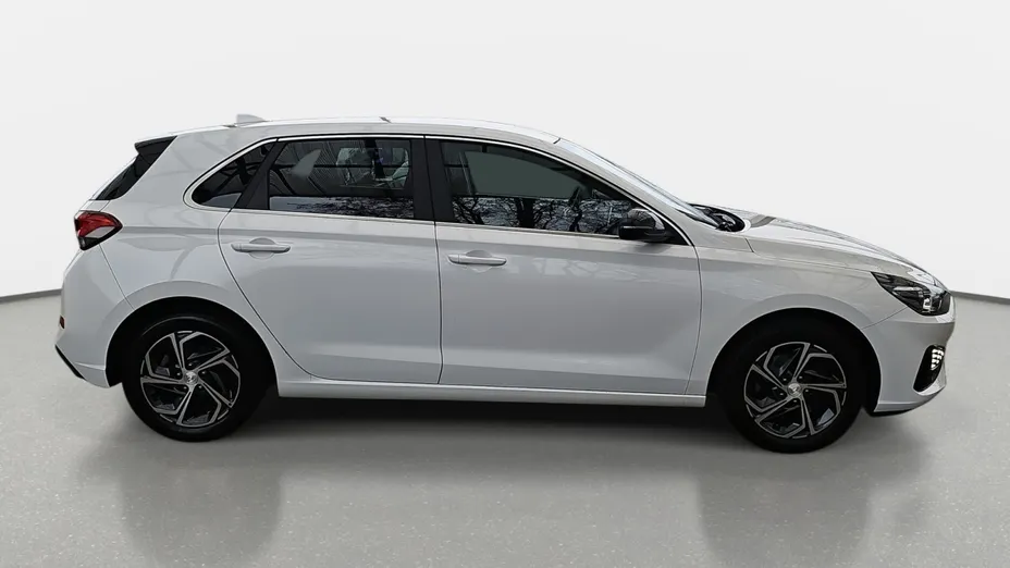 HYUNDAI i30 i30 1.5 DPI Smart