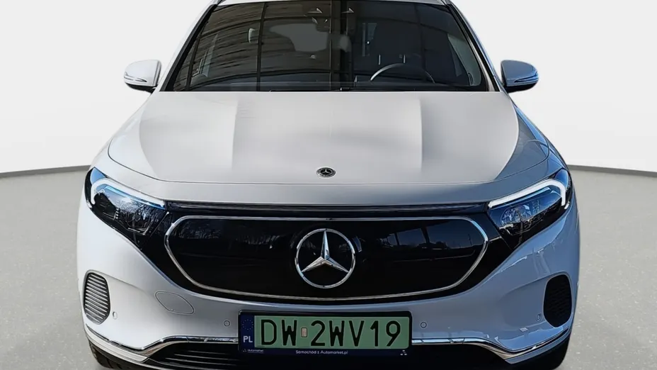 MERCEDES-BENZ EQA EQA 300 66.5kWh 4-Matic Progressive