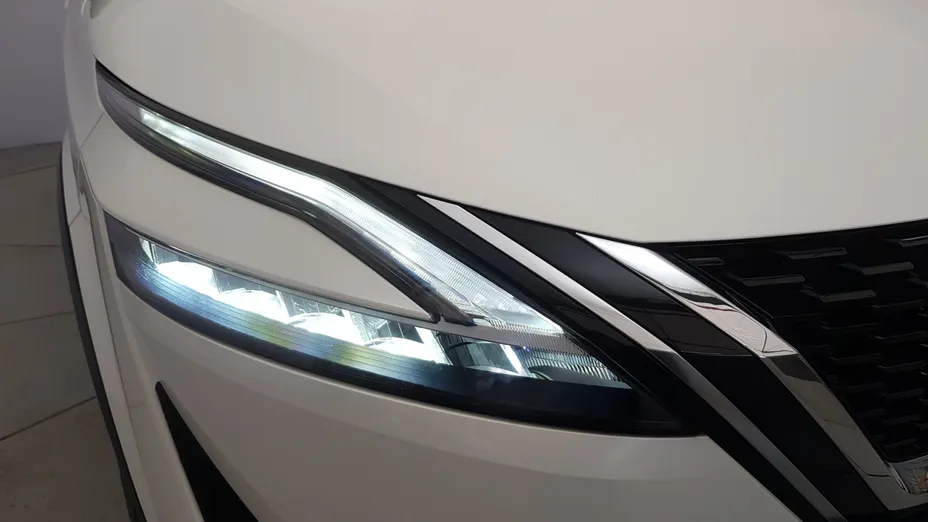 NISSAN Qashqai Qashqai 1.3 DIG-T mHEV N-Connecta Xtronic