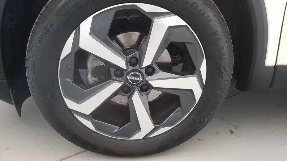 NISSAN Qashqai Qashqai 1.3 DIG-T mHEV N-Connecta Xtronic